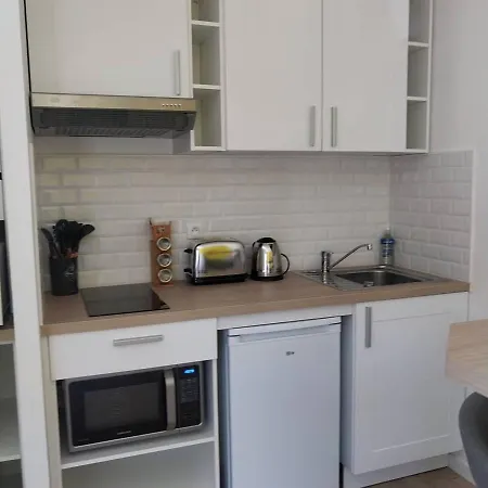 Le Larsson, Studio Chaleureux Et Cosy Apartment